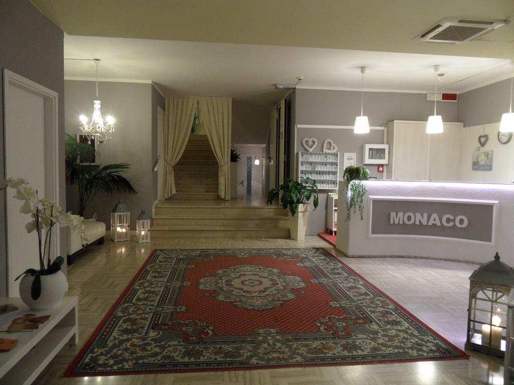 Hotel Monaco - Parcheggio Incluso Min 2 Gg Мілано-Маріттіма Екстер'єр фото