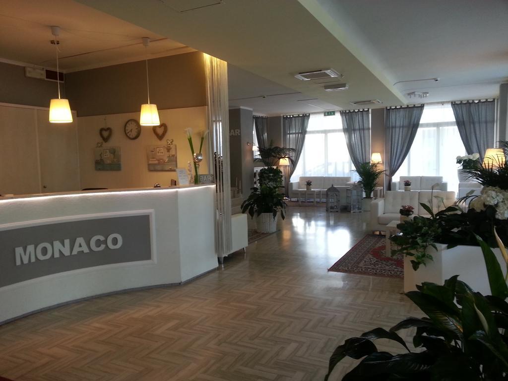 Hotel Monaco - Parcheggio Incluso Min 2 Gg Мілано-Маріттіма Екстер'єр фото